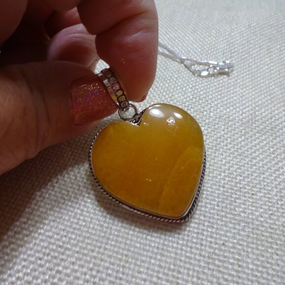 Natural YELLOW AGATE Handmade Sterling 925 Handmade Pendant/Chain #312C - Picture 2 of 3